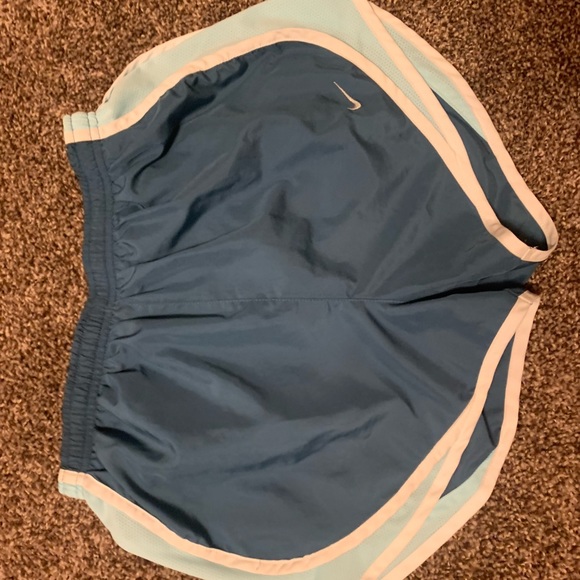 Nike dri-fit shorts. - Picture 2 of 2